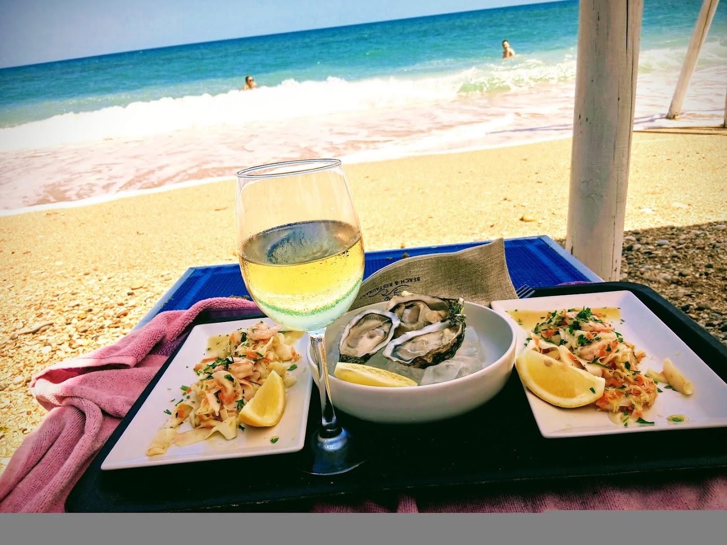 Nami - Beach & Restaurant
