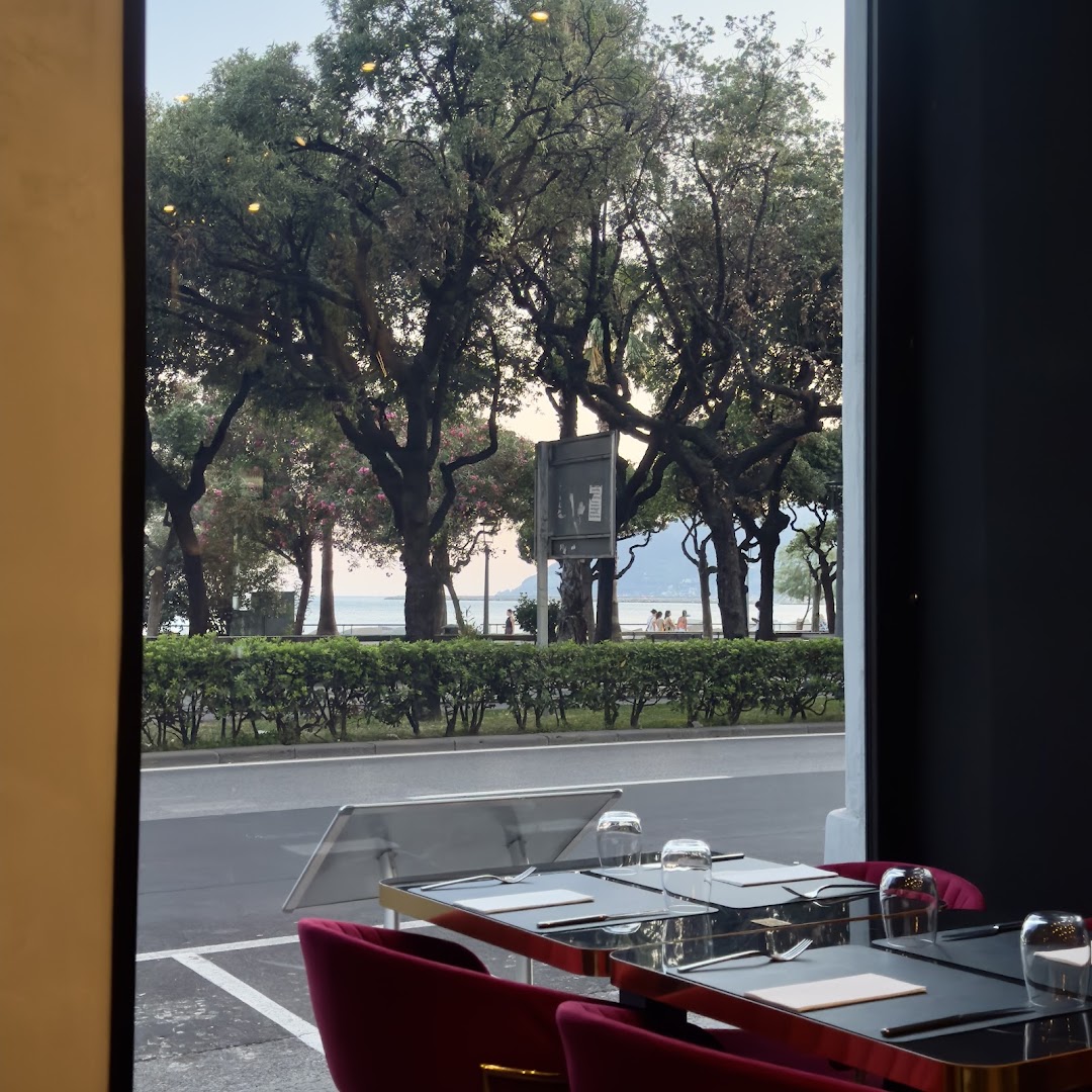 Nanou Restaurant Lounge Salerno, Salerno
