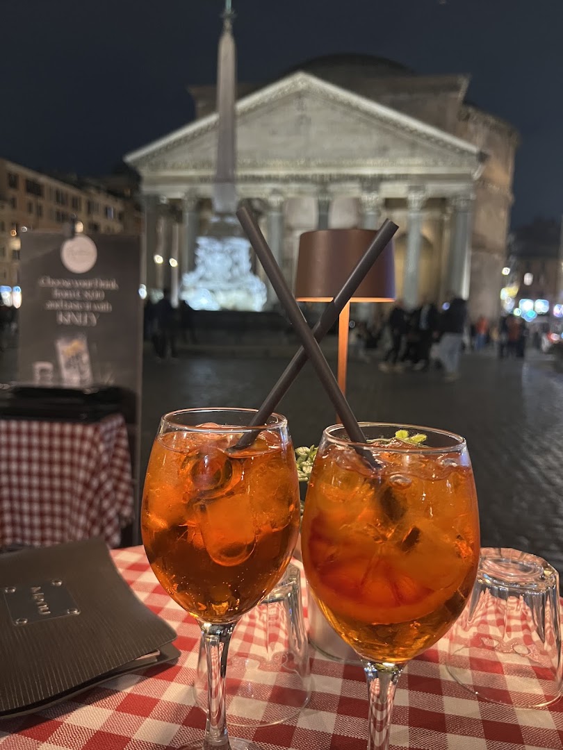 Napoletano'S Pantheon