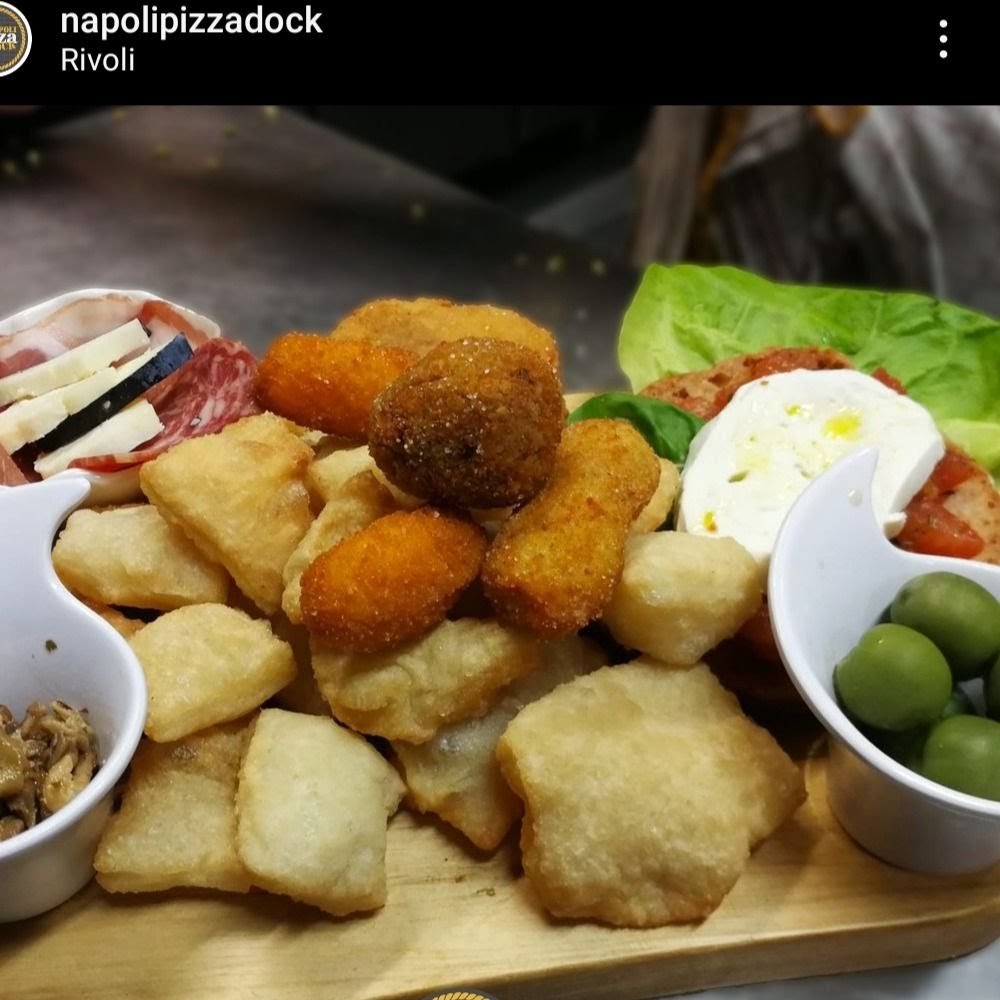 Napoli Pizza Dock