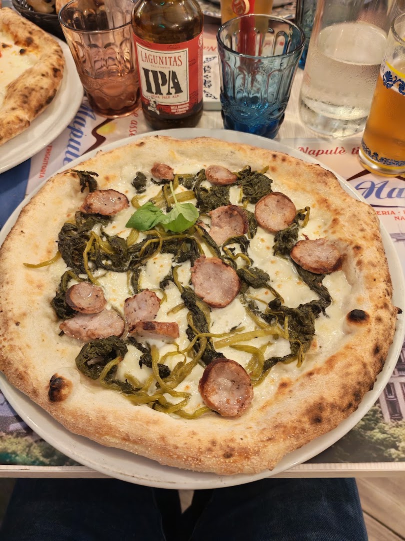 Napulè Hamburgeria Friggitoria & Pizzeria Napoletana