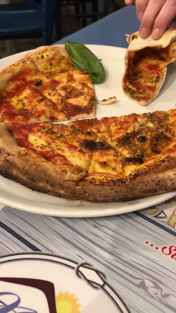 Napulè Hamburgeria Friggitoria & Pizzeria Napoletana