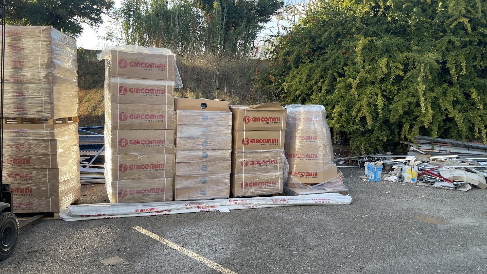 NARDOZZA S.r.l. | Vendita di materiale Idrico - Termico - Sanitario e Arredo Bagno, Rionero in Vulture