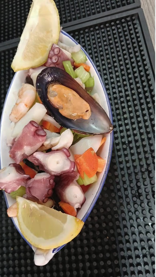 Ne Mia Terrasini