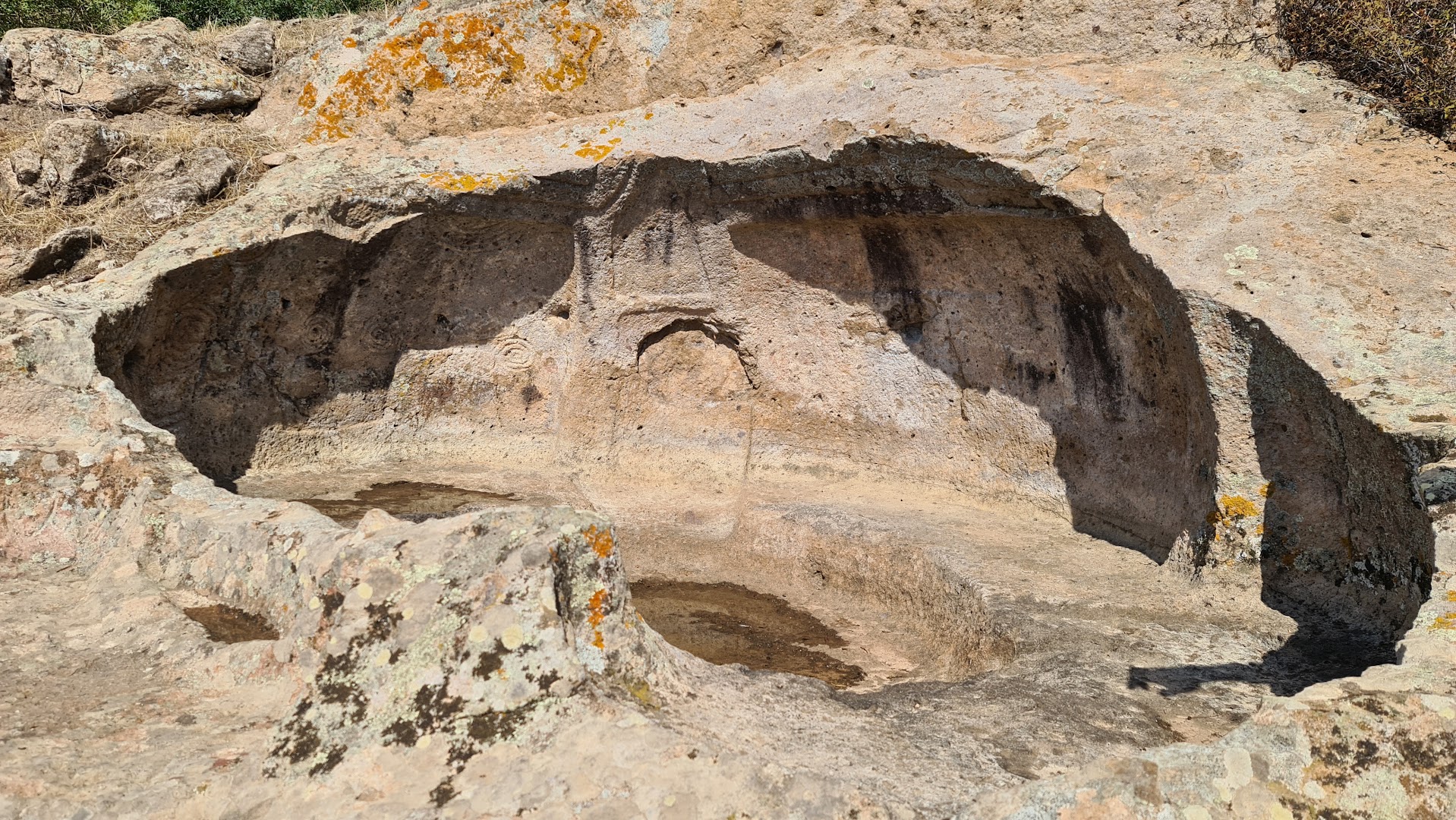 Necropoli di Montessu