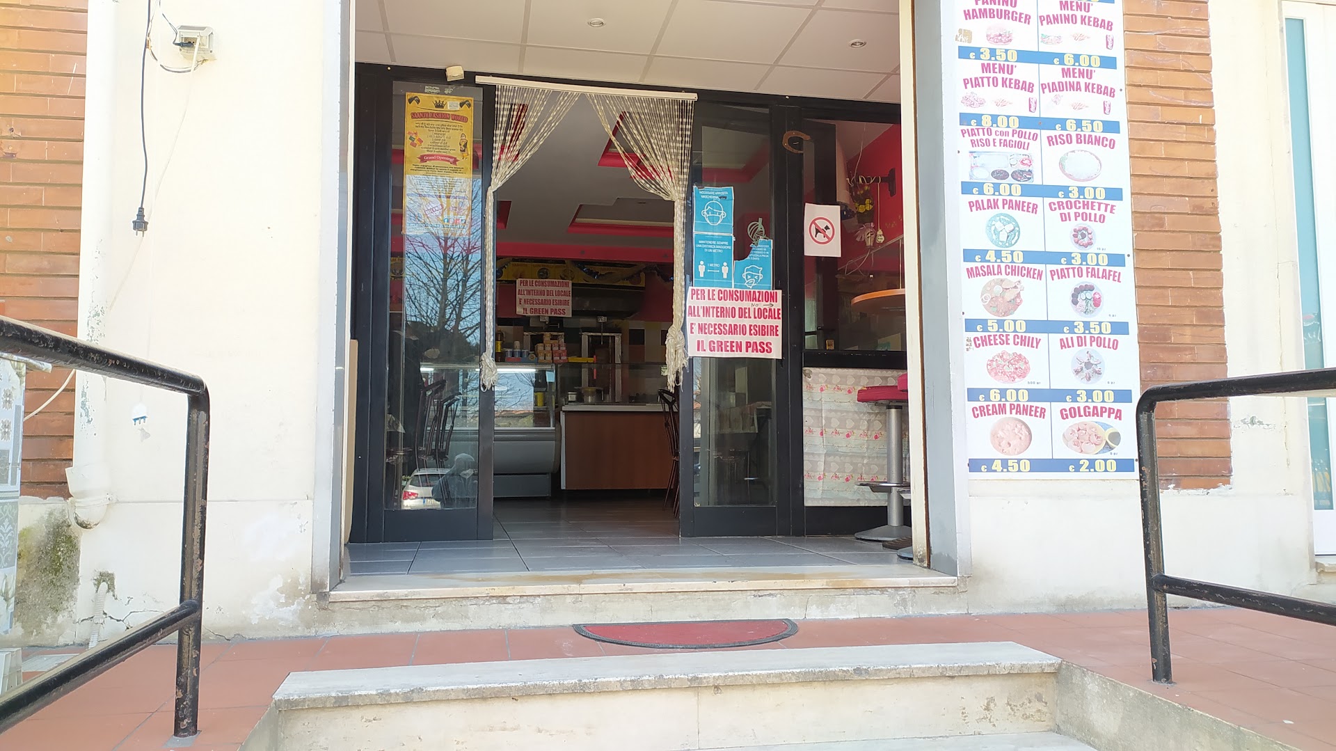 Negozio Di Dolci Del Punjab E Doner Kebab