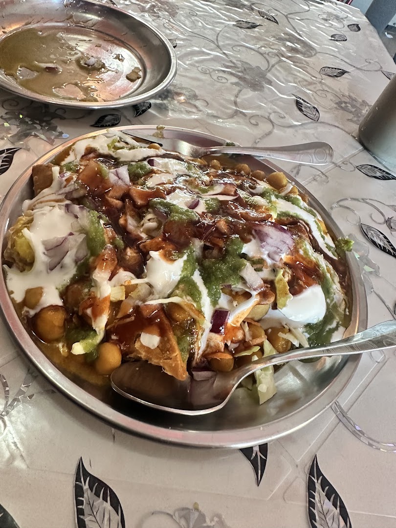 Negozio Di Dolci Del Punjab E Doner Kebab