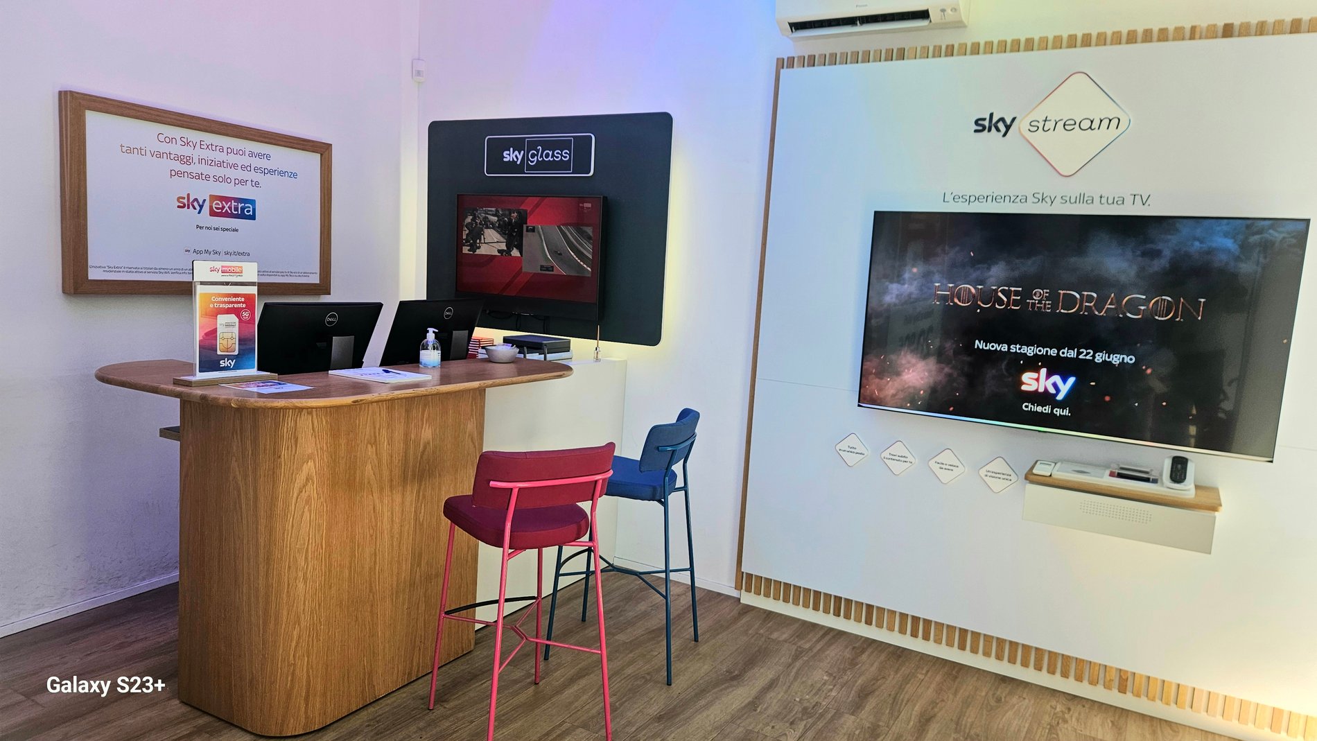 Negozio Flagship Sky | Via Torino