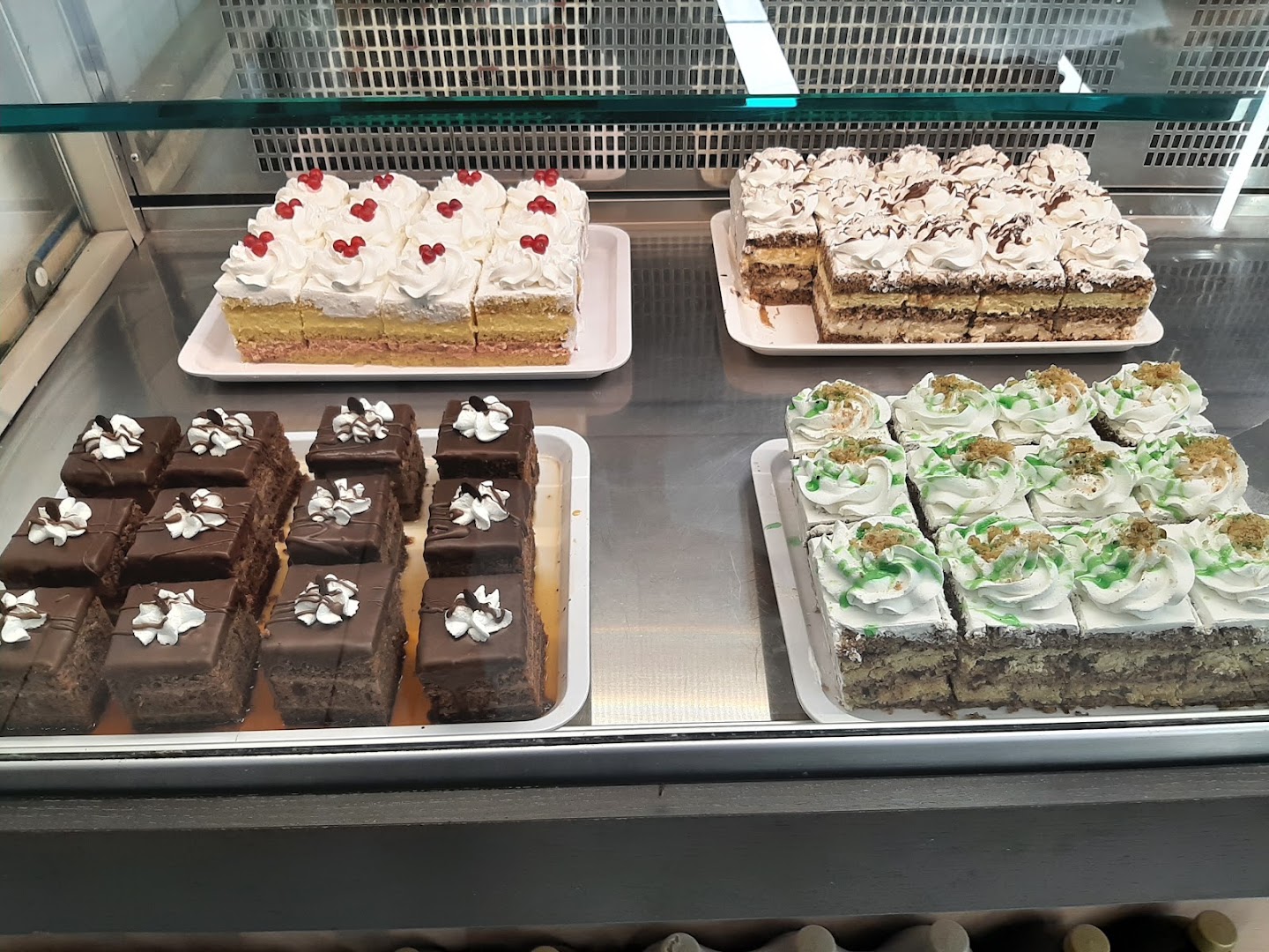 Negozio Sapori Rumeni