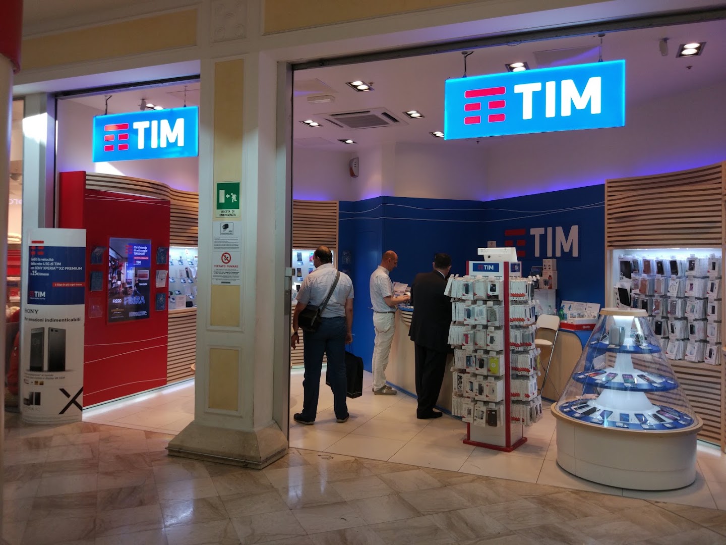 Negozio TIM | CC Rescaldina