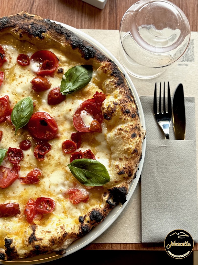 Nennella Pizzeria Napoletana