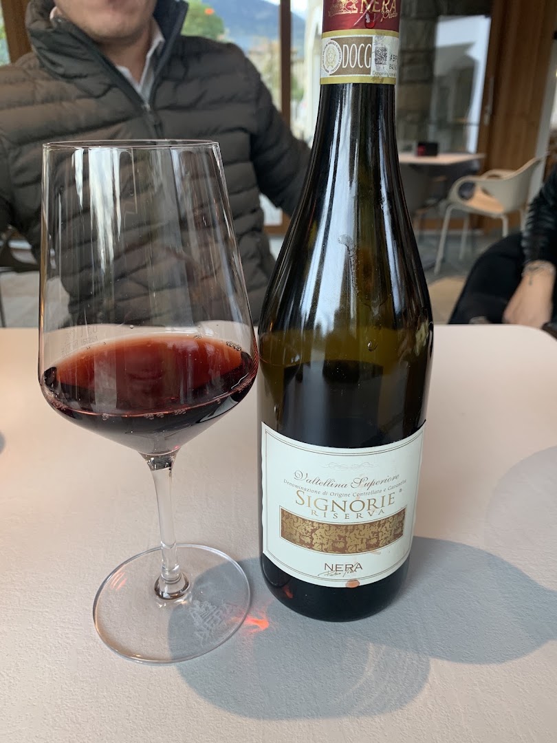 Nera Vini - Casa Vinicola Pietro Nera - WineBar, Chiuro
