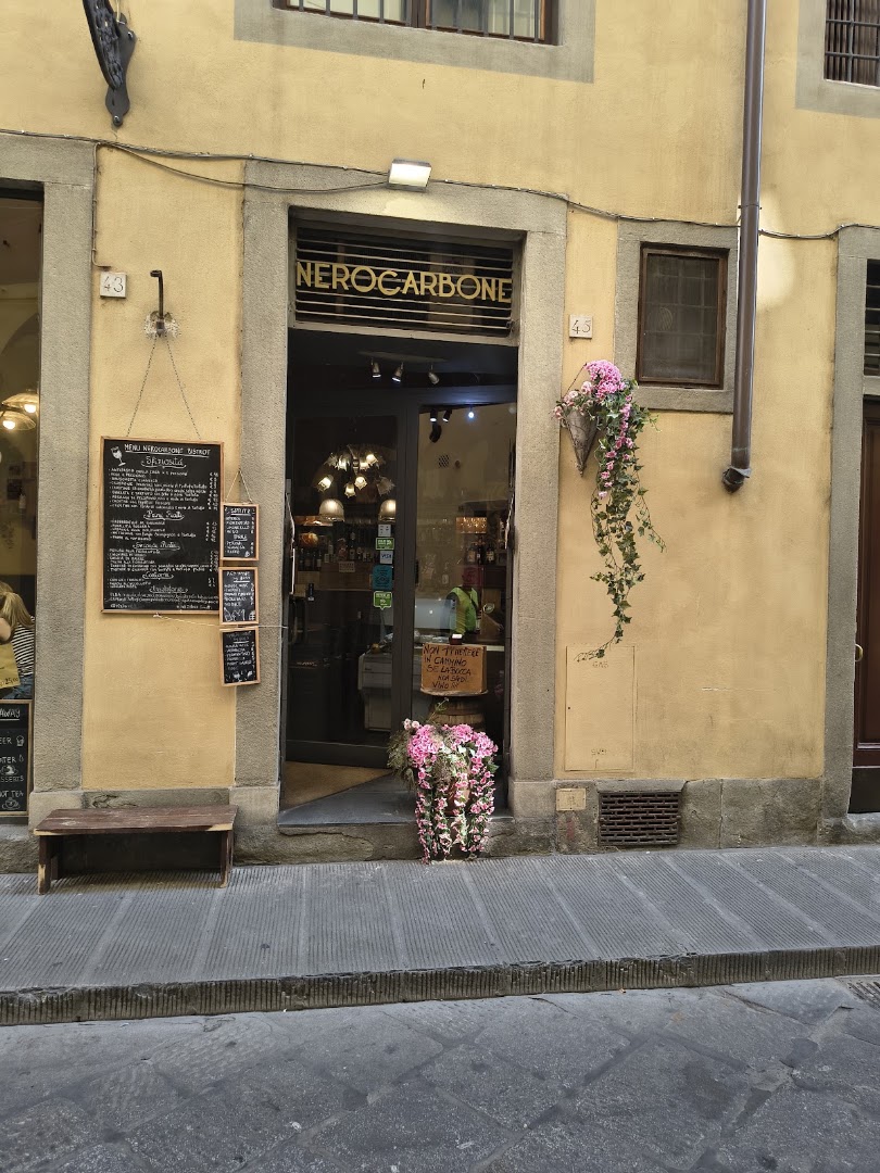 Nerocarbone Bistrò Toscano