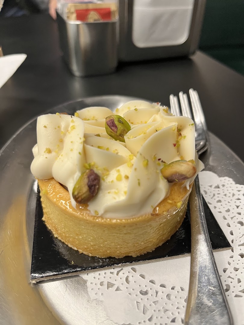 Nèroli Pasticceria Bistrò Cocktail Bar