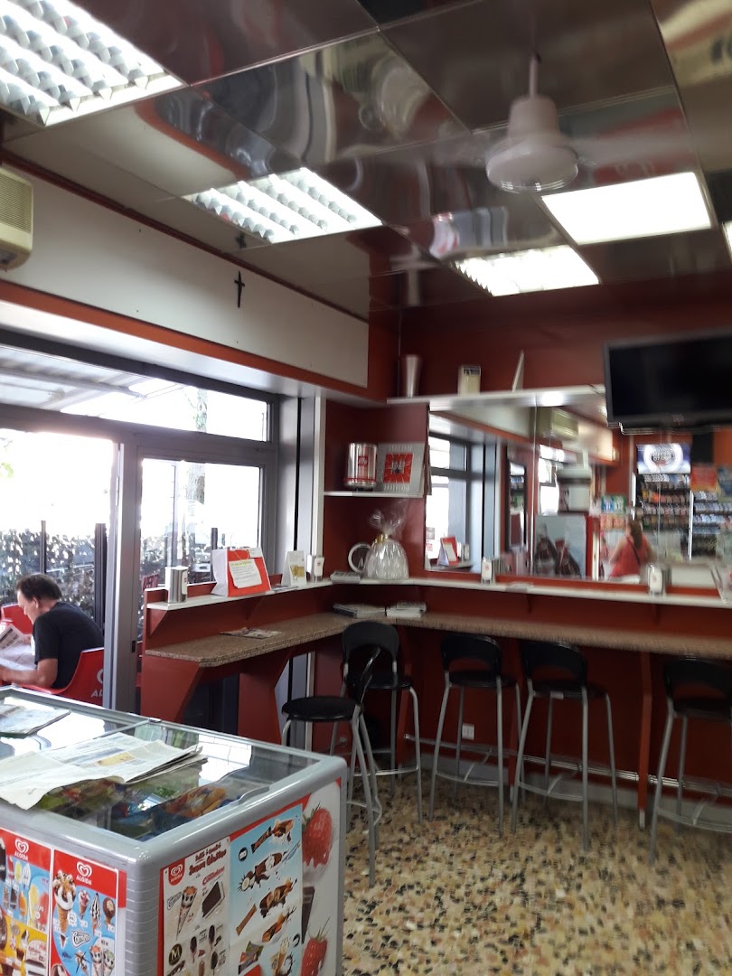 NEW GREASE BAR, Formigine