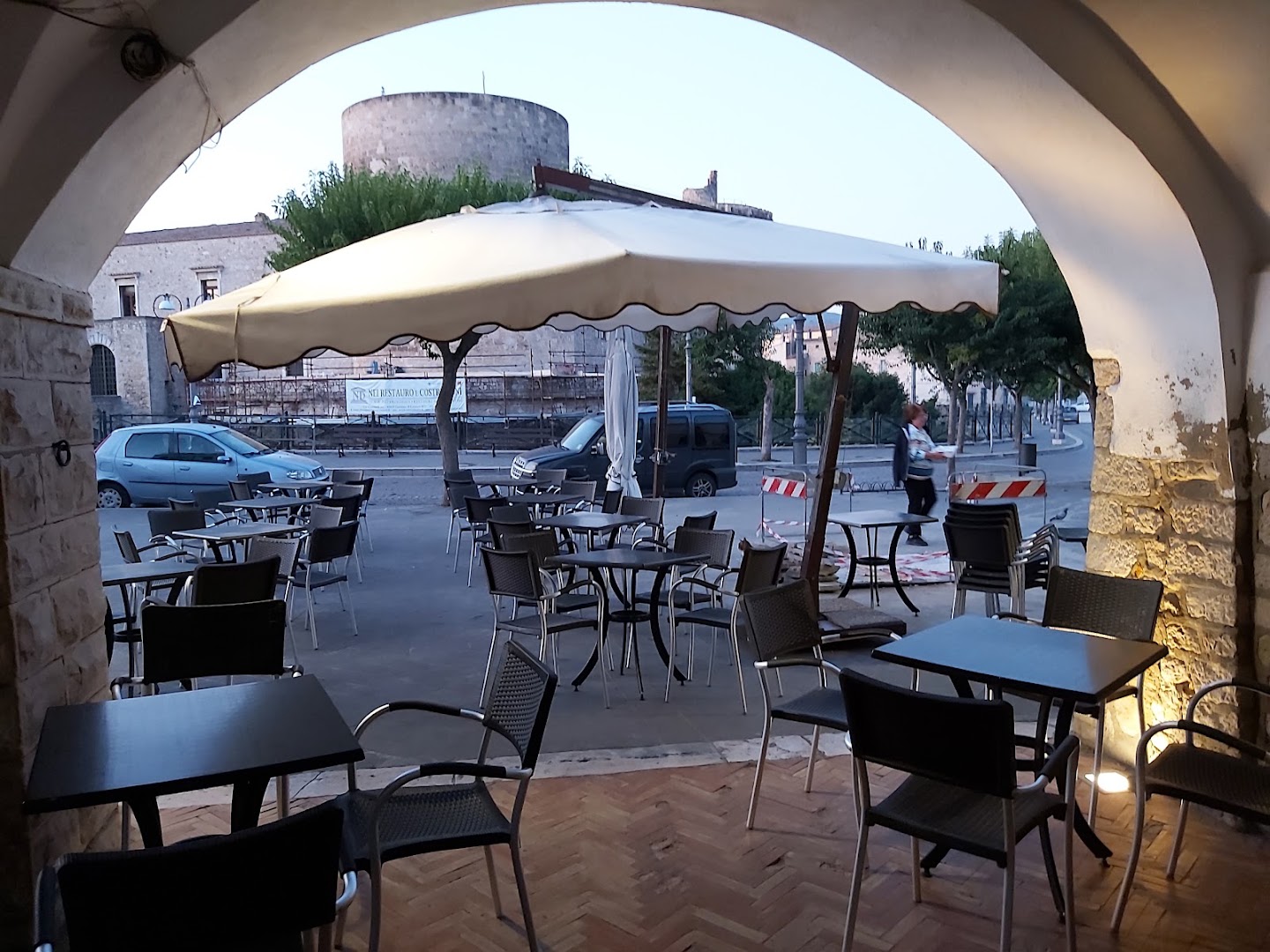 New Old Cafè, Venosa