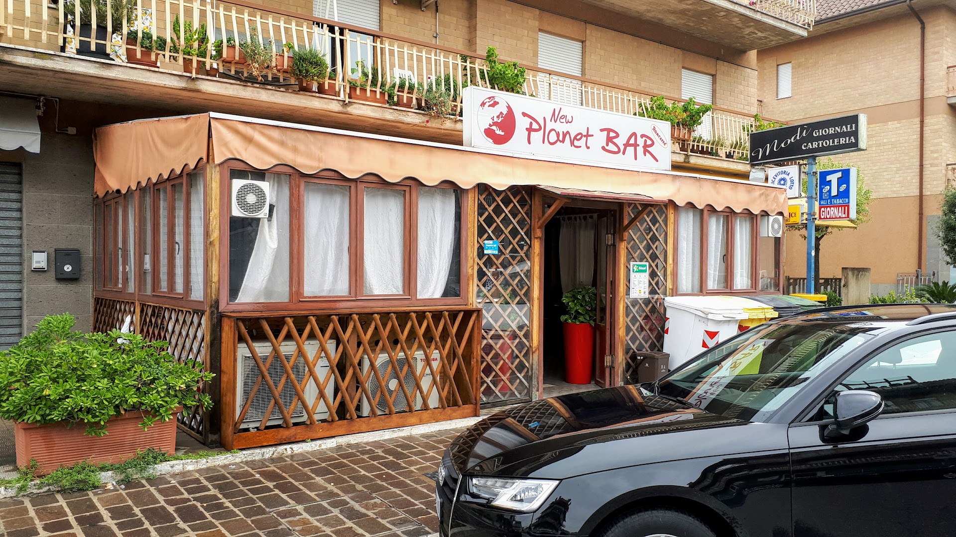 New planet bar