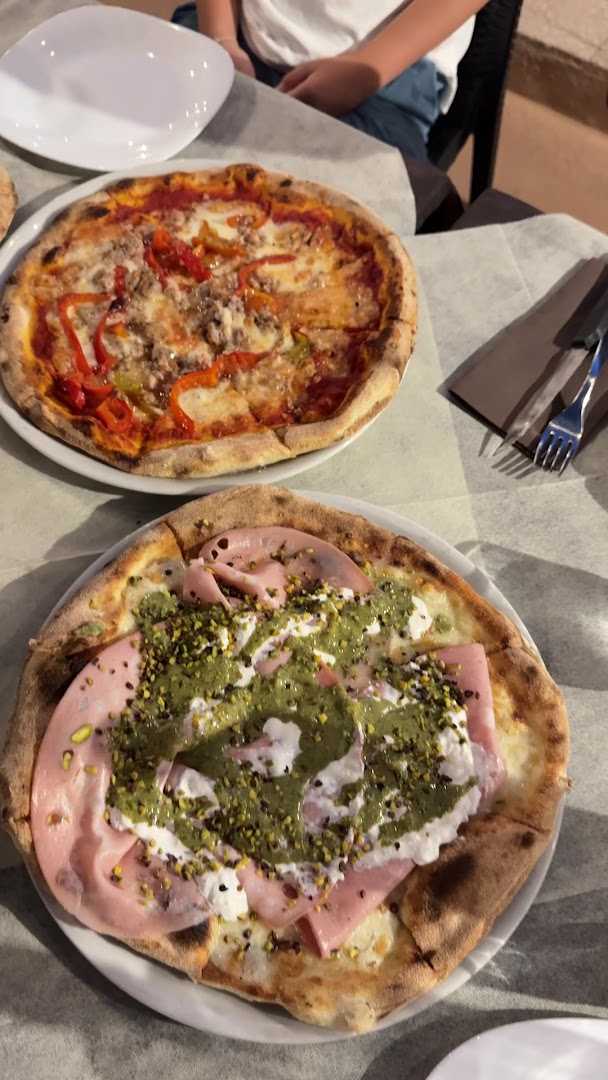 New Rugantino Pizzeria, Carini
