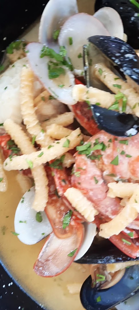 New Trattoria Pizzeria Bar New 70