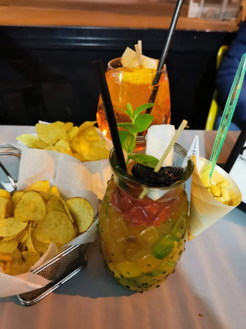 neWave Lounge Bar