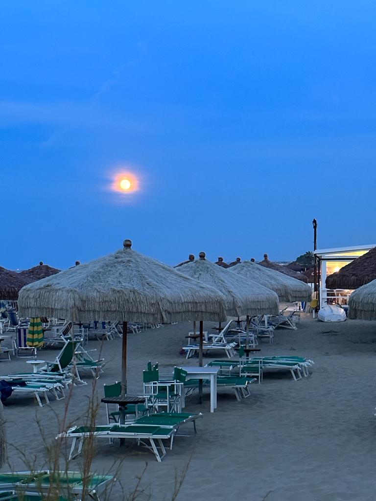 New Sund Beach