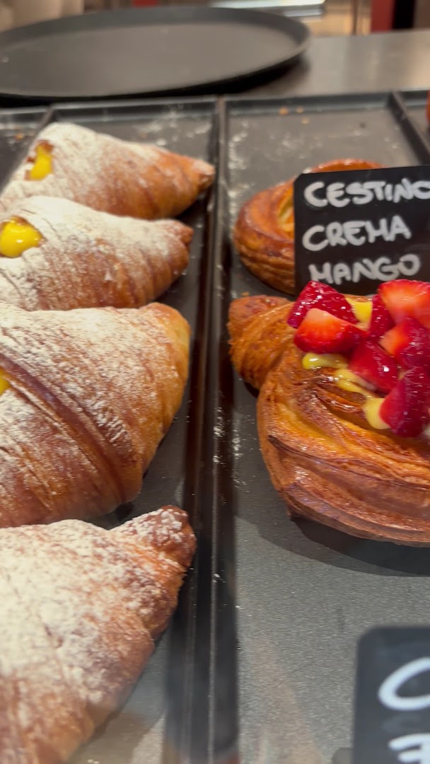 Nichi Riccardo Bakery