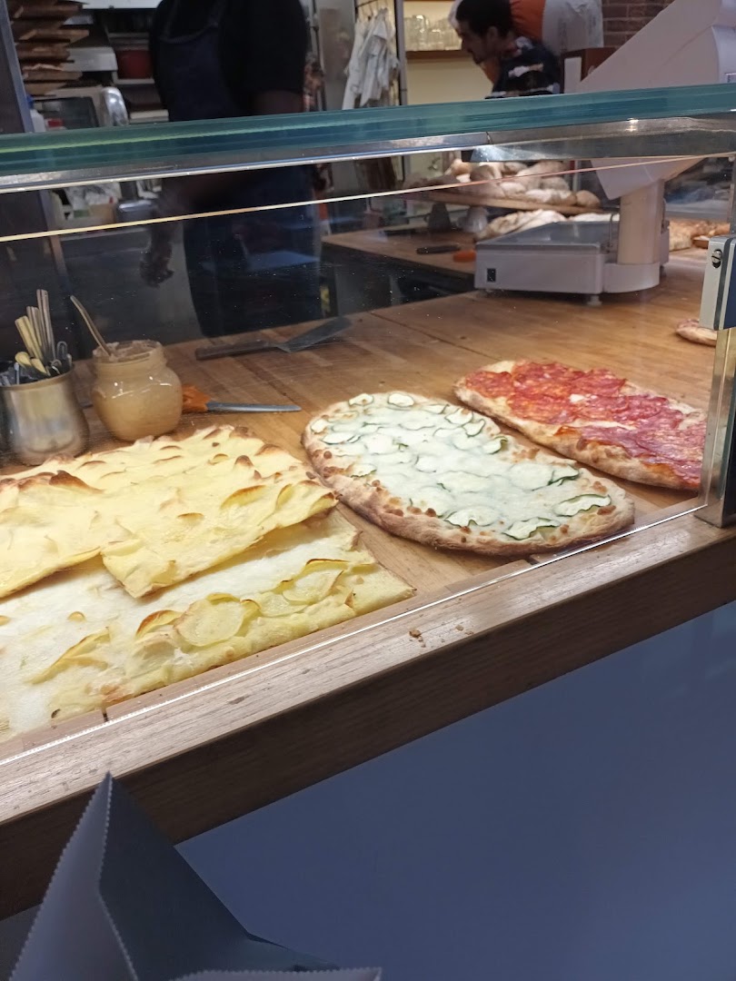 Nicolini: Pasta all'Uovo - Rinfreschi - Tavola Calda