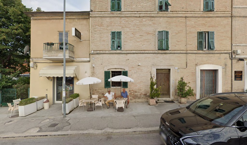 Ninetto, Macerata