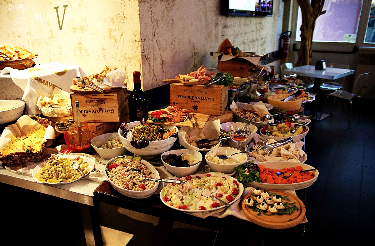 Niniva Risto Lounge Bar