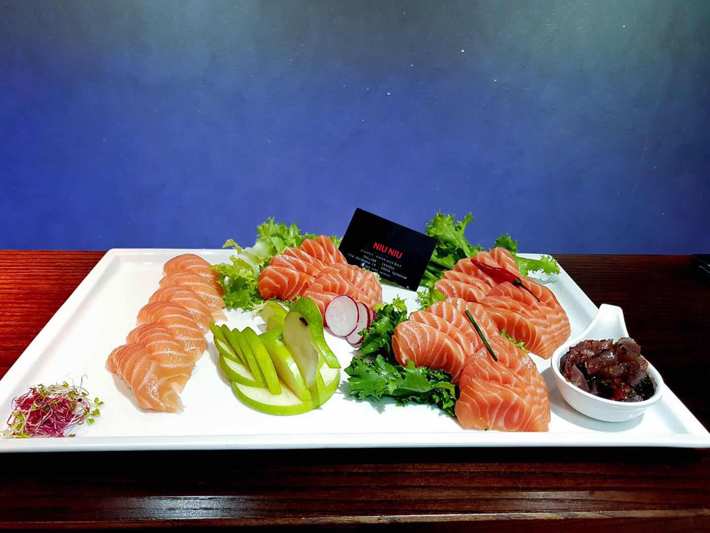 Niu Niu Sushi Iglesias, Iglesias