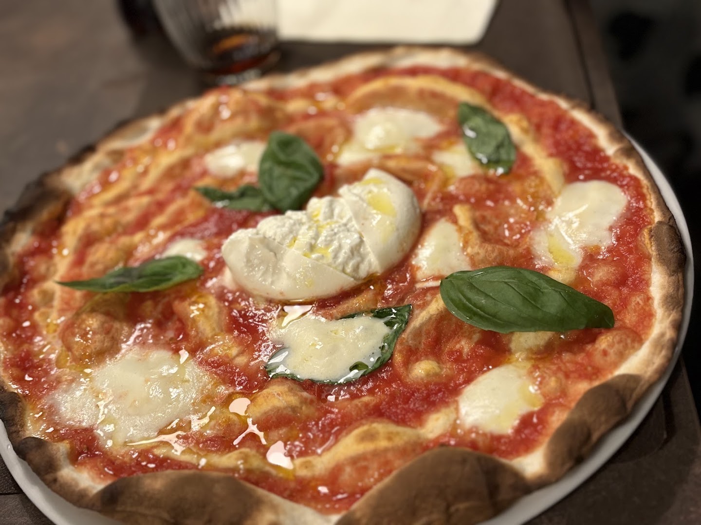 Noah Pizzeria Hamburgeria