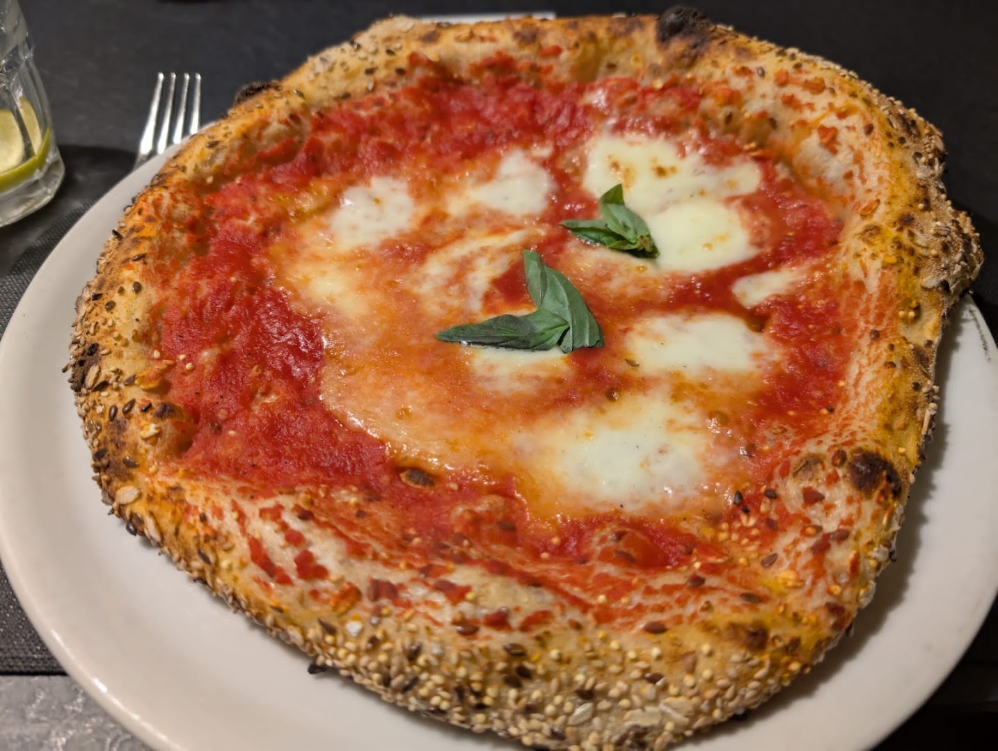 Nojo - pizza e gin