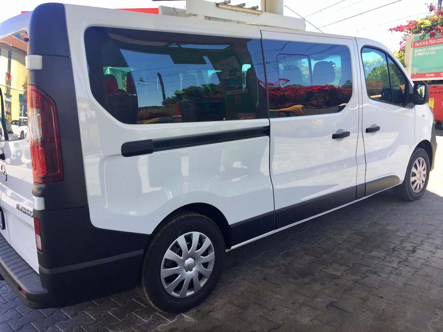 Noleggio rent Auto CARINGELLA Stazione di Servizio