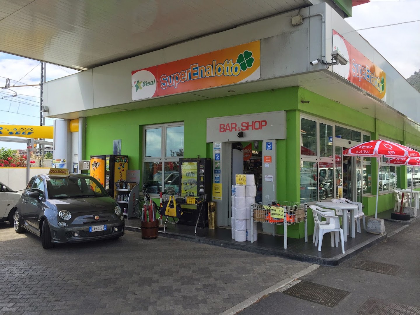 Noleggio rent Auto CARINGELLA Stazione di Servizio