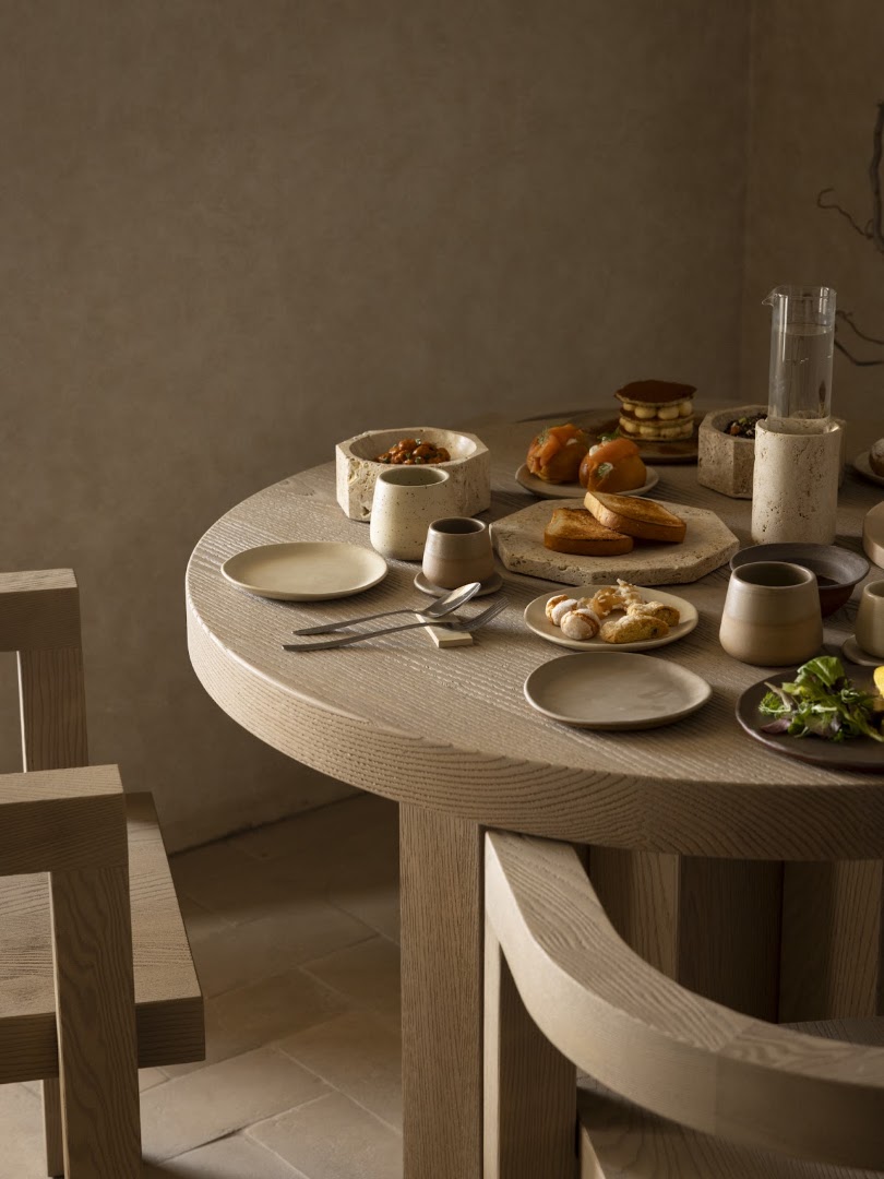 Nomos Hotel
