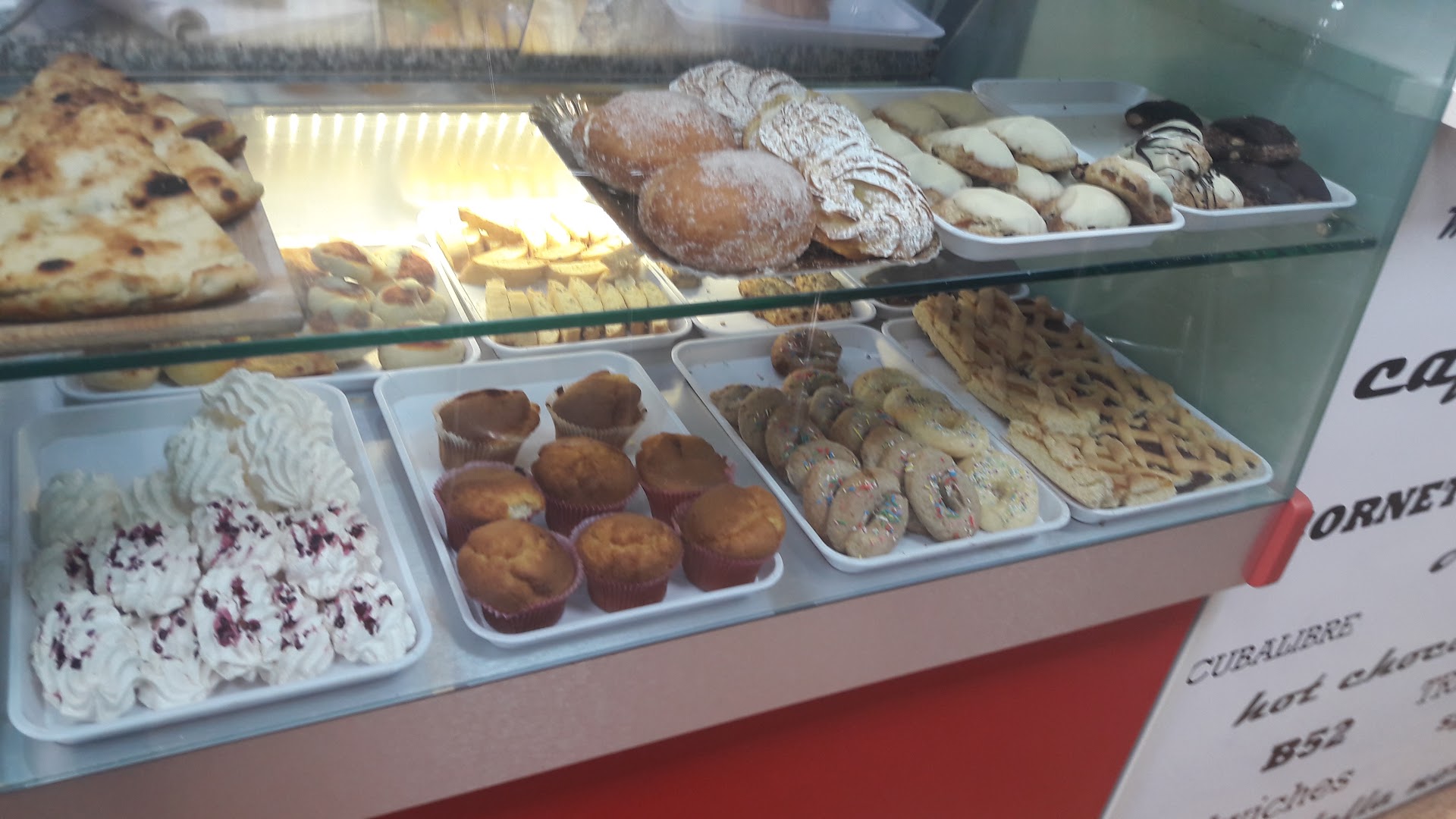 Nonna Lola Cafe