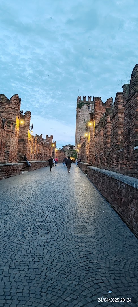Castelvecchio C