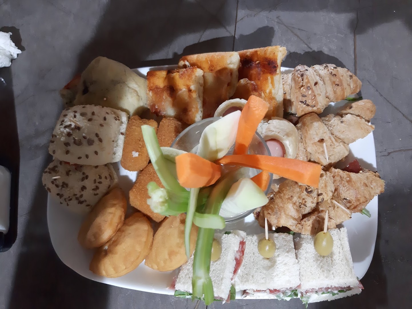 NooR Food & Drink