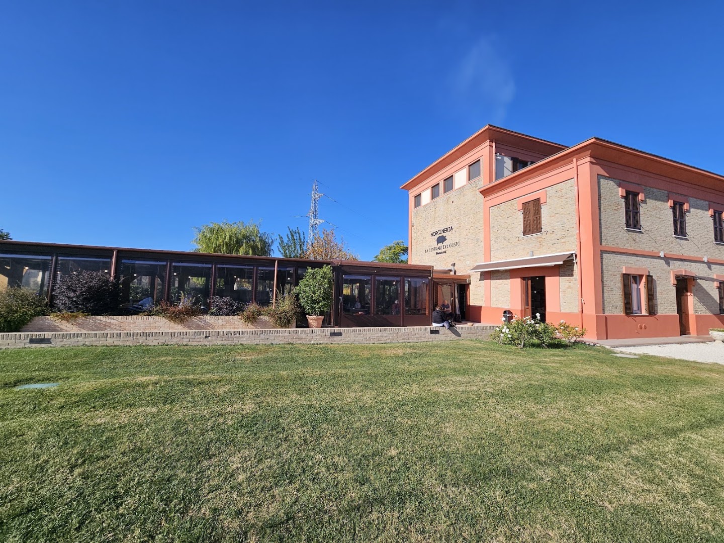 Norcineria La Centrale del Gusto, Urbisaglia