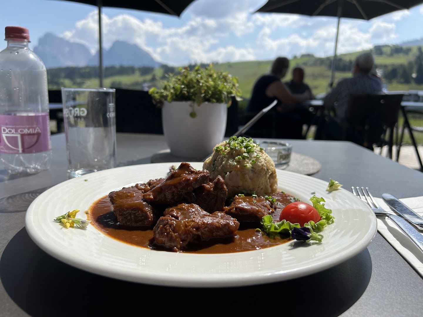 Nordic Bar & Restaurant