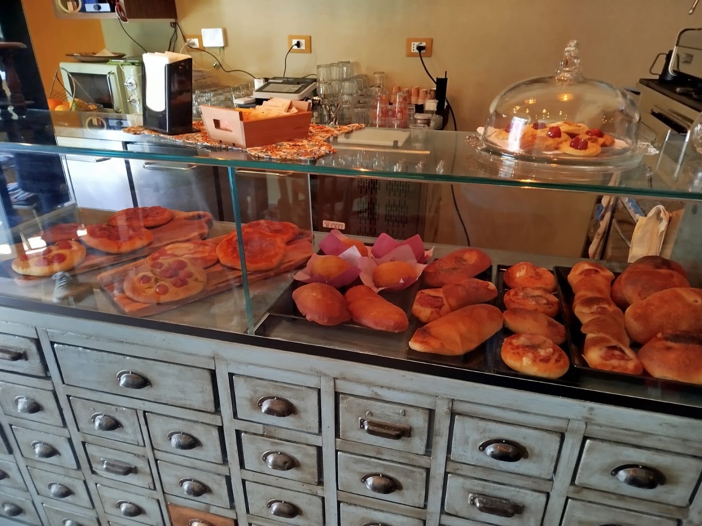 Novecento piccolo caffè con cucina, Palermo