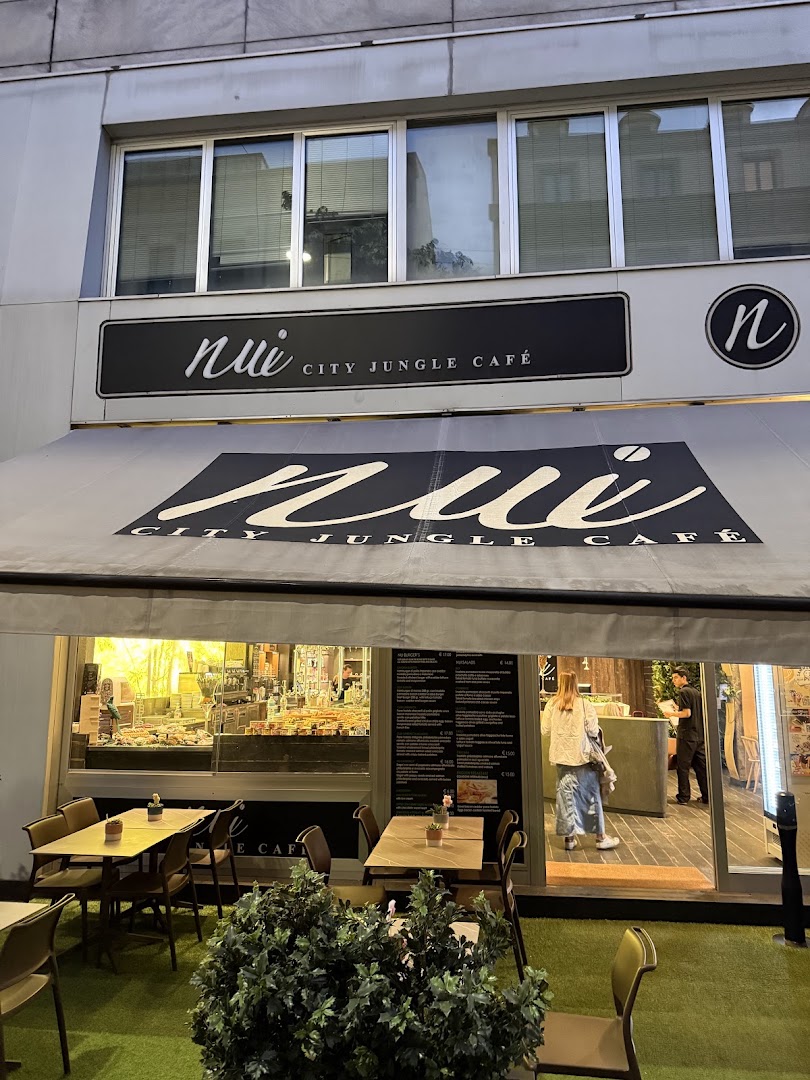 Nui, Milano