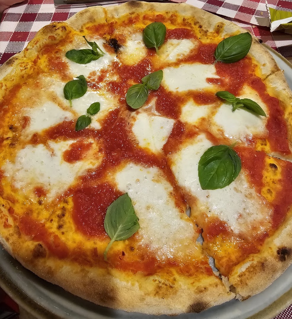 Numerosei Trattoria Pizzeria
