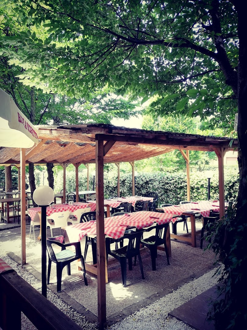 Nuova Osteria dei Tarocchi Pizzeria a Minerbio