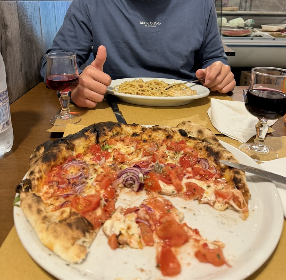 Nuova Pizzeria Santa Lucia Genova