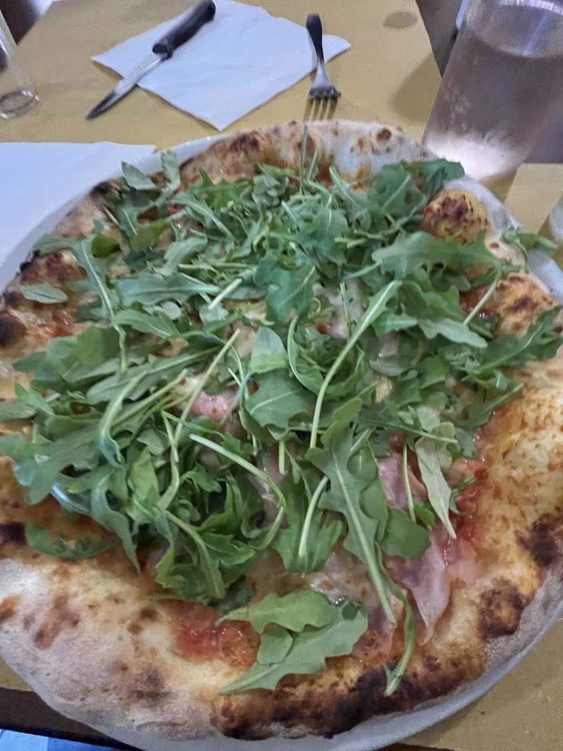 Nuova Pizzeria Santa Lucia Genova