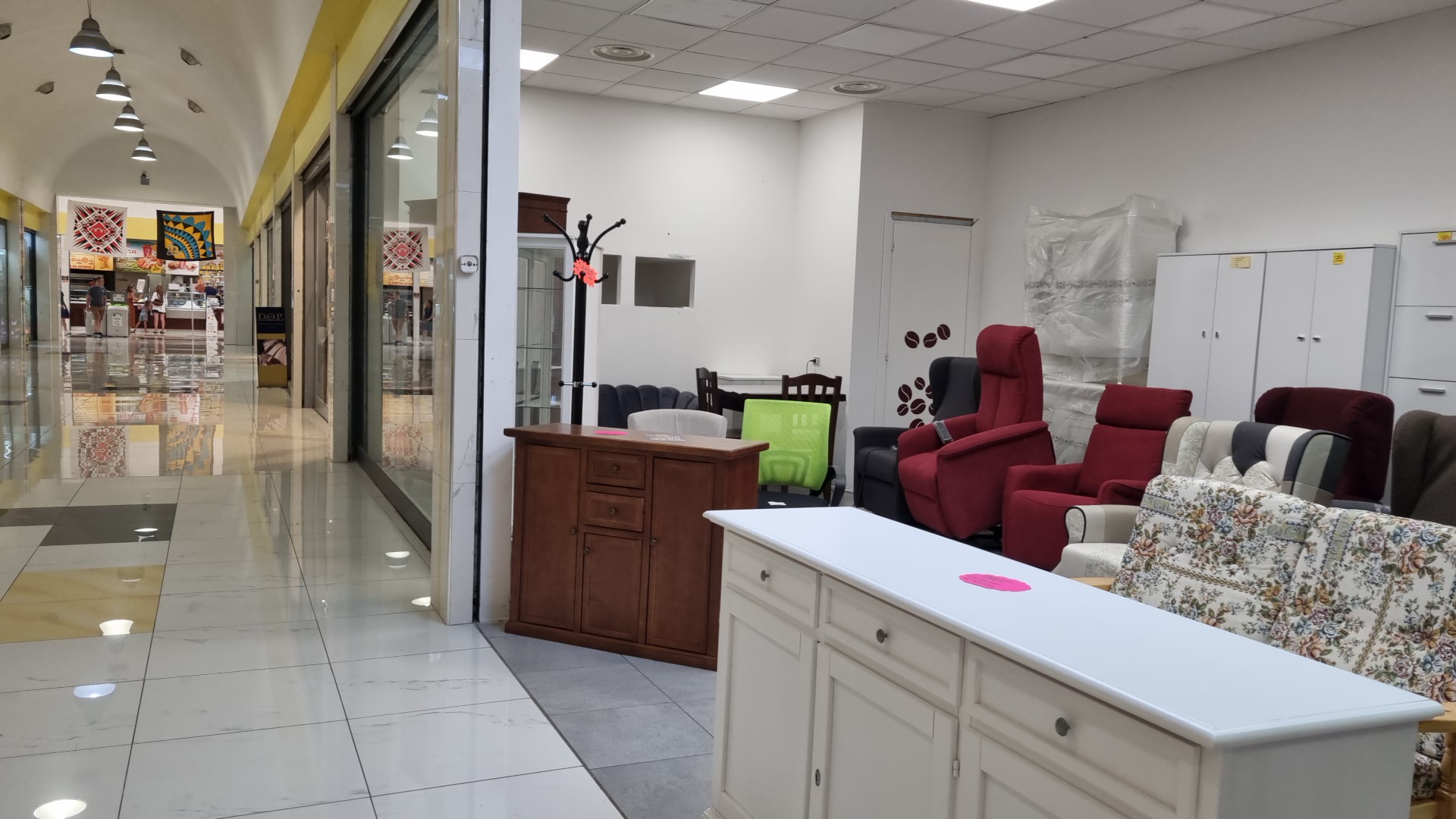 Nuovo Borgo | Centro Commerciale