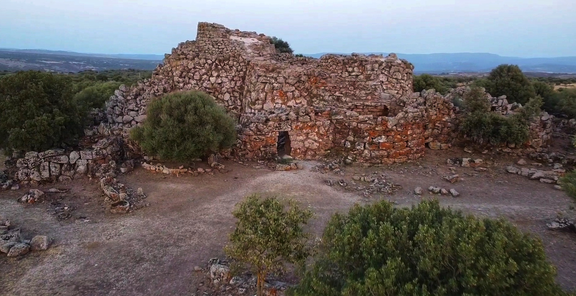 Nuraghe Arrubiu