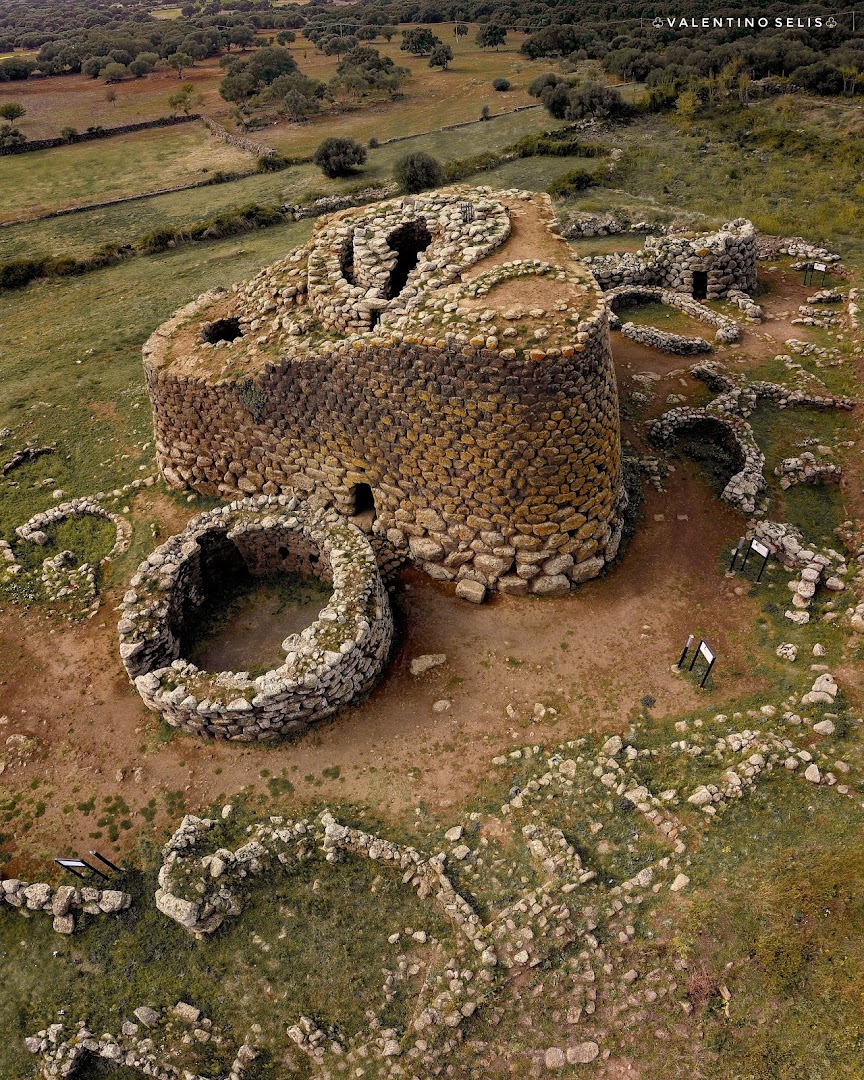 Nuraghe Losa