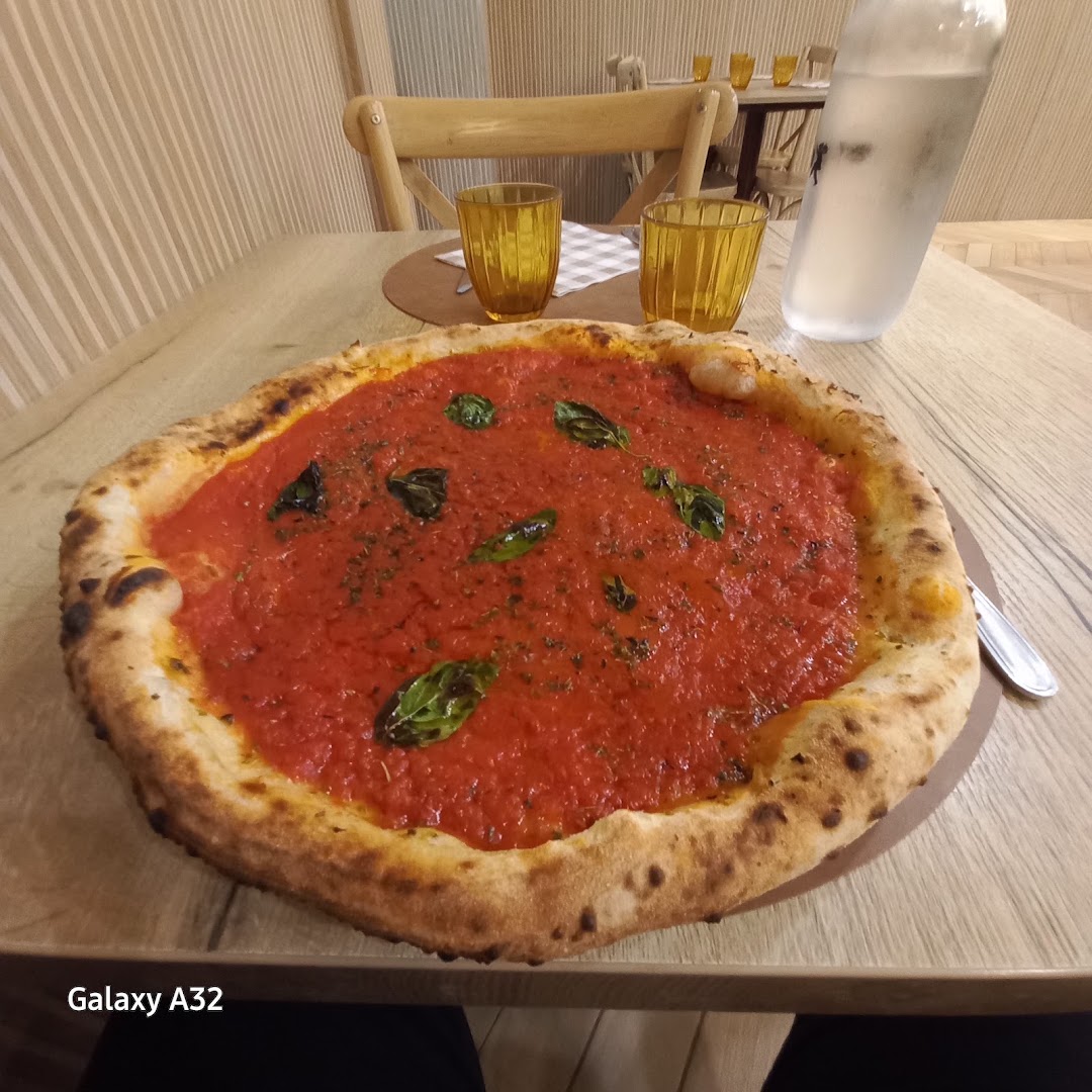 O Cerriglio piazza Bovio